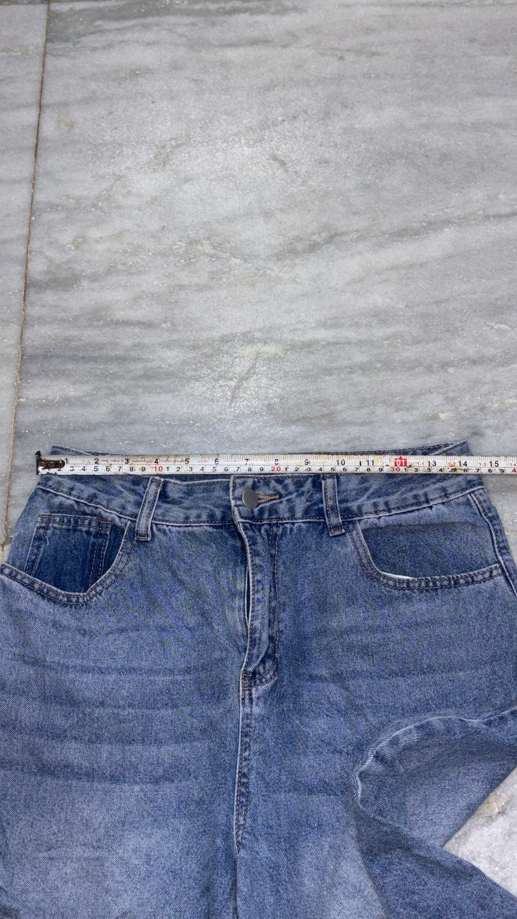Relaxed Balloon Fit Wide-Leg Denim