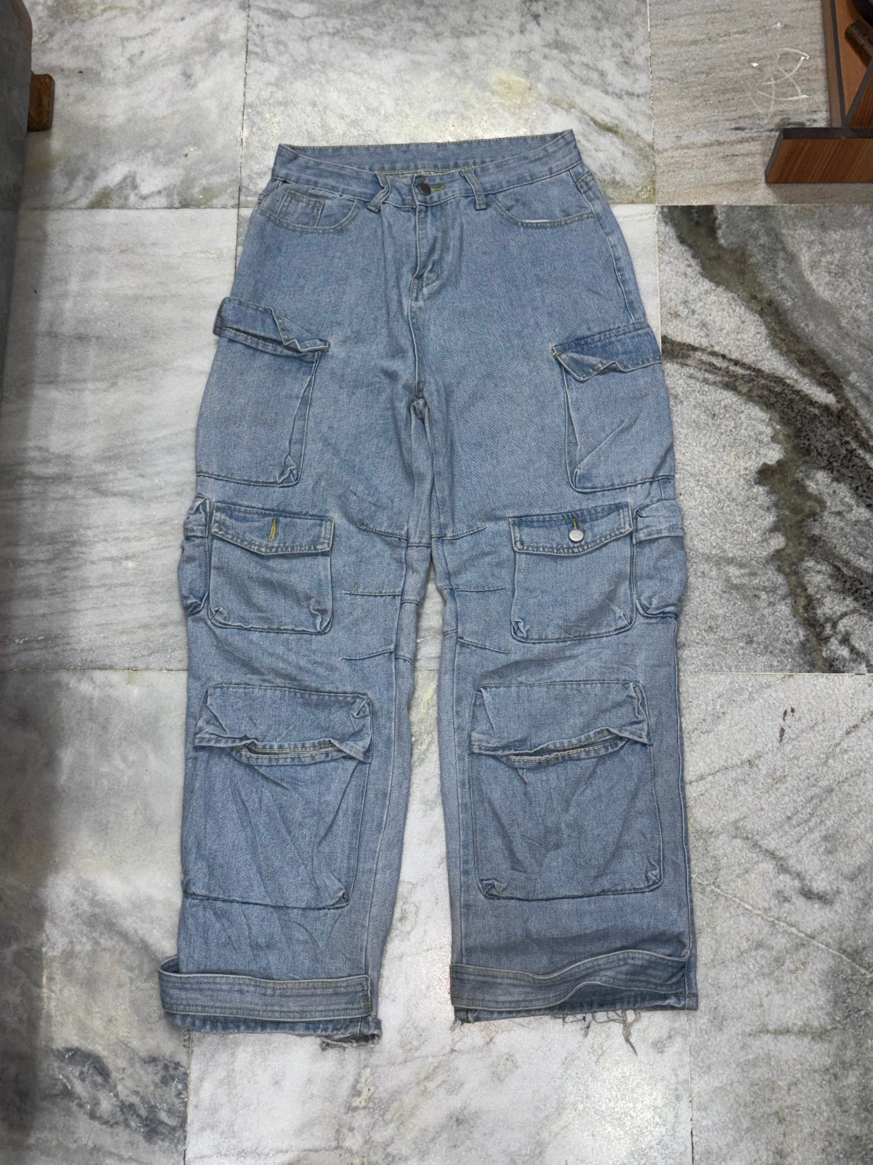 Multi-Pocket Streetwear Cargo Wide-Leg Denim