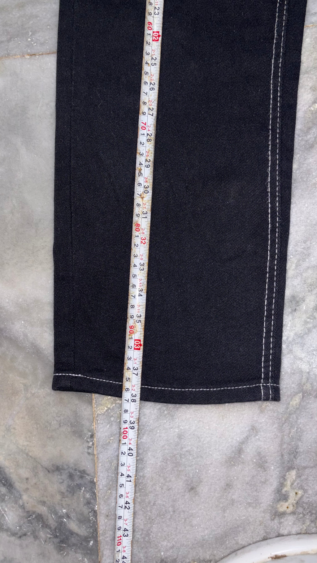 Classic Relaxed-Fit Denim Jeans