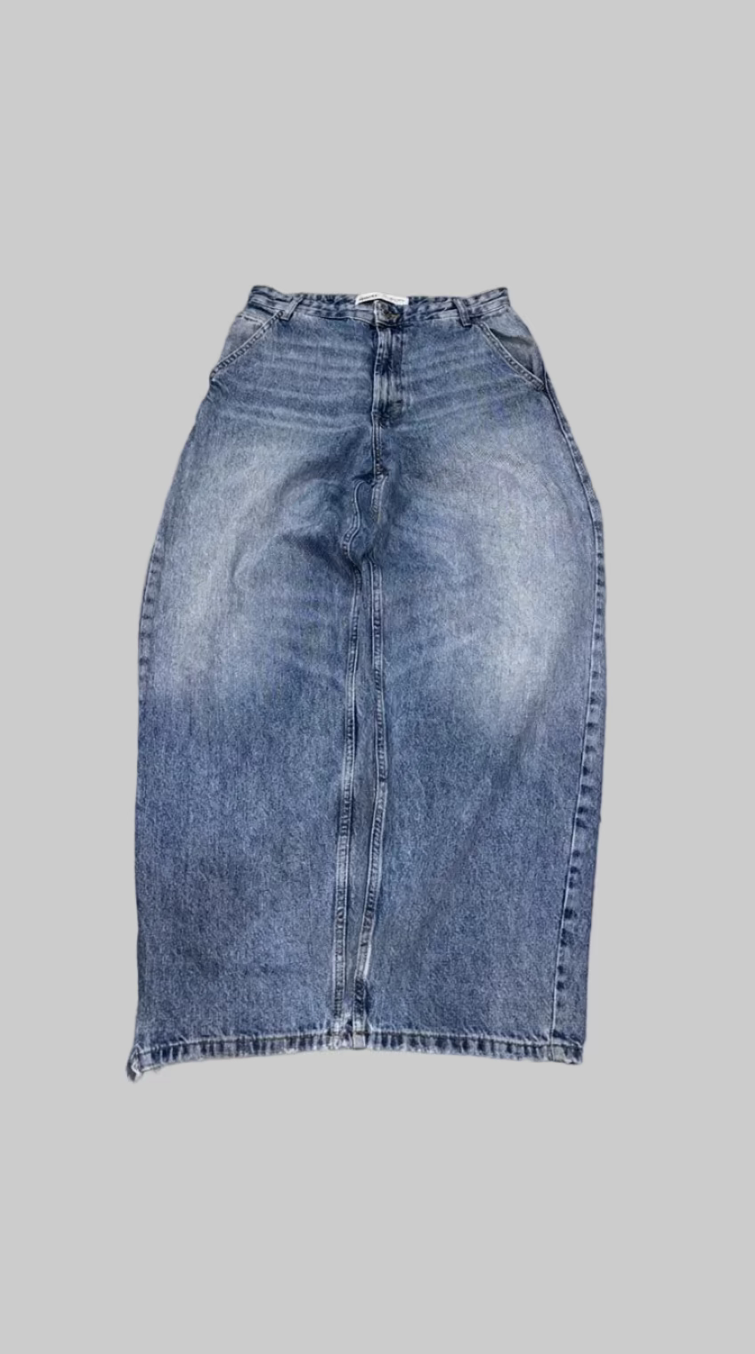 Relaxed-Fit Everyday Denim Jeans