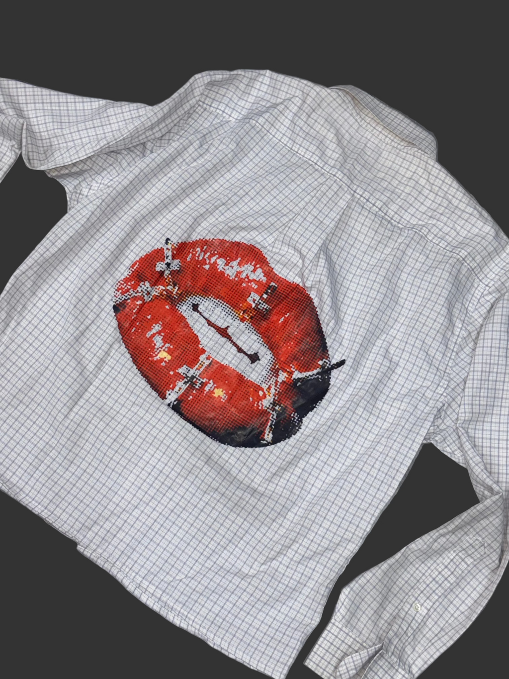 Pixelated Red Lips Checkered Boxy Shirt
